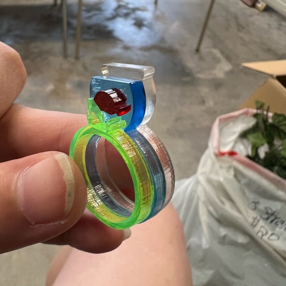 Lickety Cut Handmade Fishbowl Ring - Picture 2 of 4